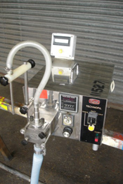 KING SINGLE HEAD SEMI AUTOMATIC FILLER